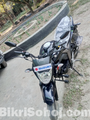 Gixxer monotone